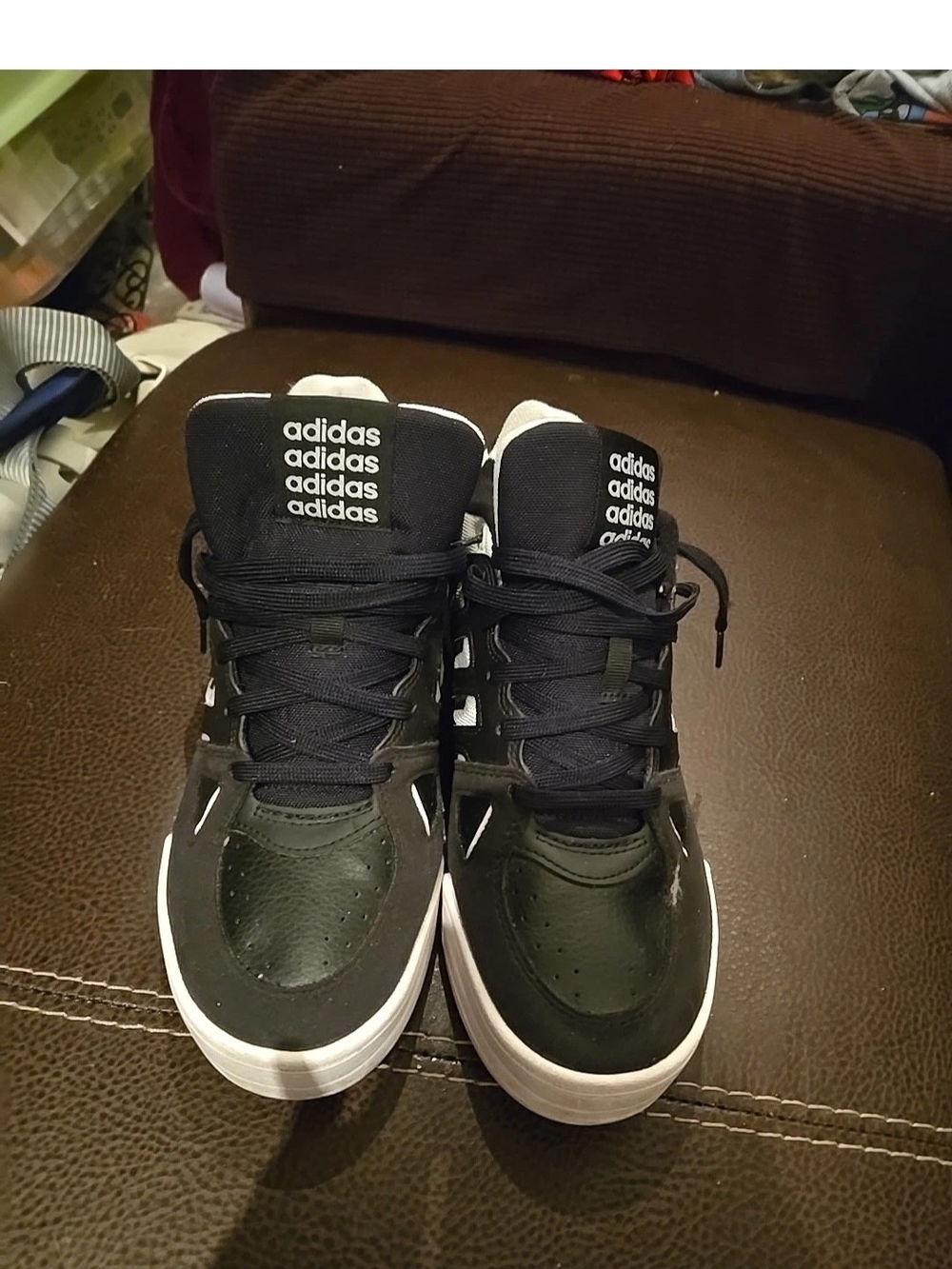 adidas Men’s Midcity Sneakers Black & White Size US 9.5 B5